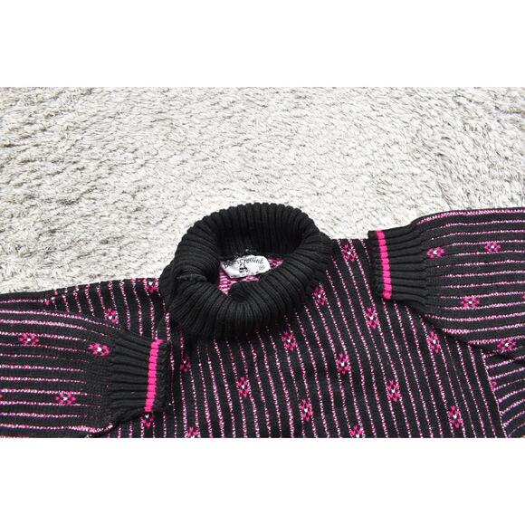 Vintage Bears Crossing Black Pink Sweater M Cotton Pullover USA Vintage Knit - Picture 6 of 6